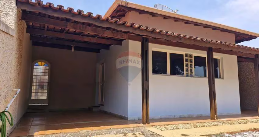 Casa para alugar em santa cruz de 211.68m² com 3 quartos, 2 suites e 2 garagens