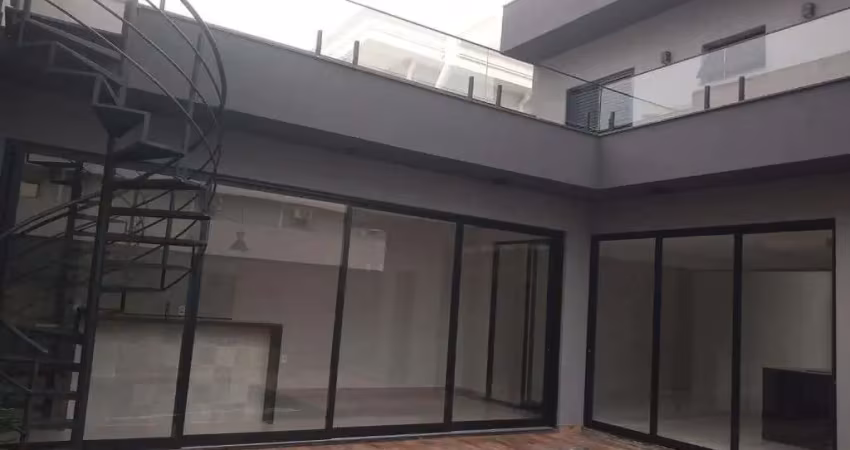 Sobrado para venda em residencial jardim do jatobá de 260.00m² com 3 quartos, 1 suite e 4 garagens