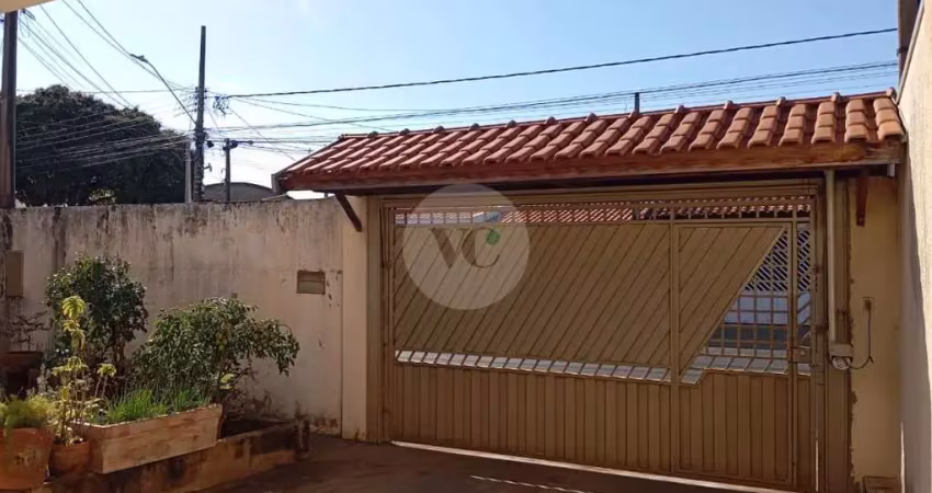 Casa para venda em parque industrial de 170.00m² com 3 quartos, 1 suite e 2 garagens