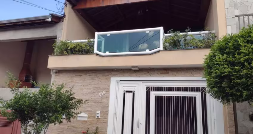 Casa para venda em parque residencial monte rey de 250.00m² com 2 quartos, 1 suite e 2 garagens