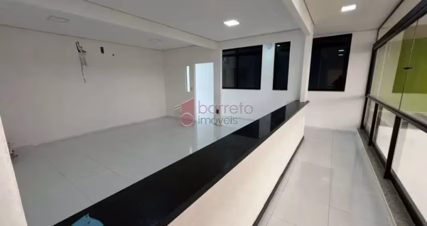 Sala comercial para alugar em parque residencial eloy chaves de 100.00m²