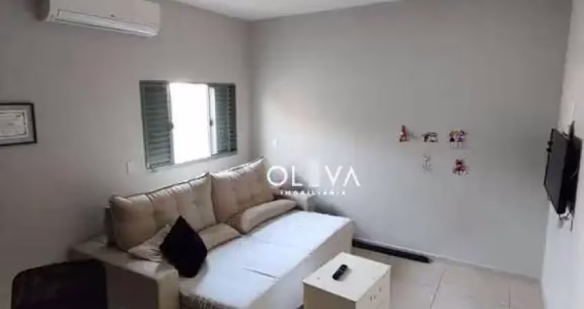 Casa para venda em parque das amoras ii de 100.00m² com 3 quartos, 1 suite e 2 garagens