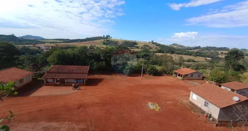 Chácara para venda em água comprida de 300.00m² com 7 quartos e 10 garagens
