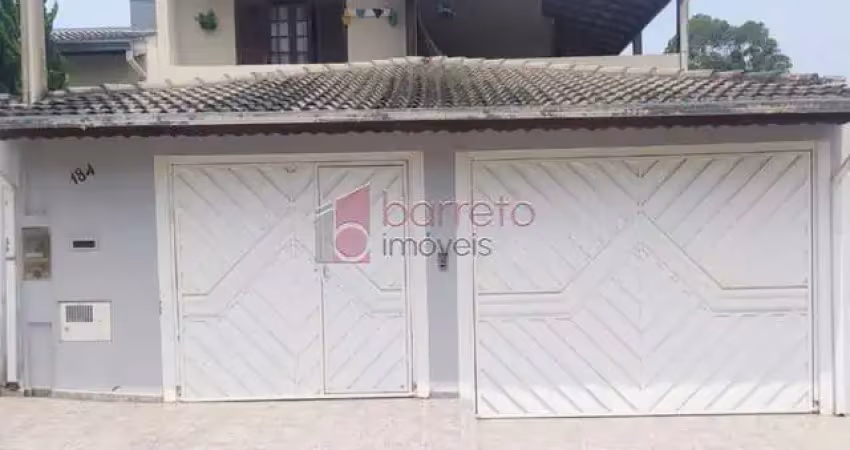 Sobrado para venda em jardim brasil de 291.00m² com 4 quartos, 1 suite e 4 garagens