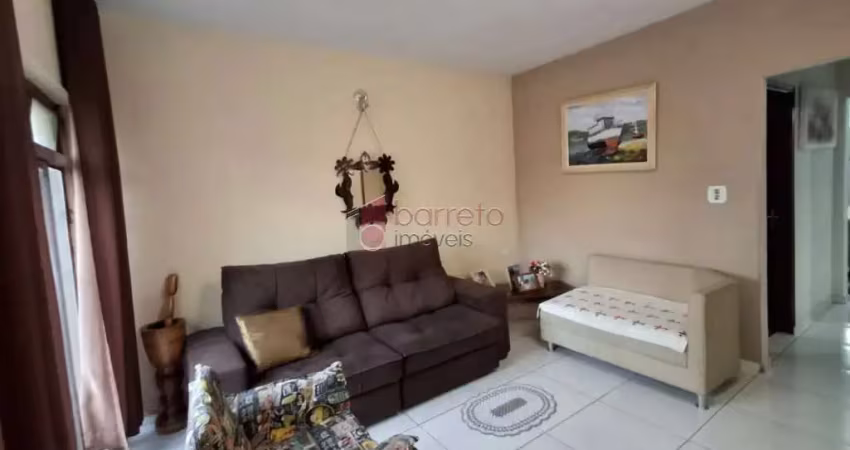 Casa para venda em jardim molinari de 235.00m² com 2 quartos e 2 garagens