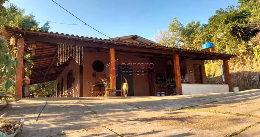 Chácara para venda em champirra de 151.00m² com 2 quartos e 8 garagens