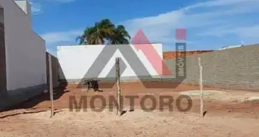 Terreno à venda na Avenida Paulo Antonio Ribeiro Demarzo, Cidade Jardim, Araraquara