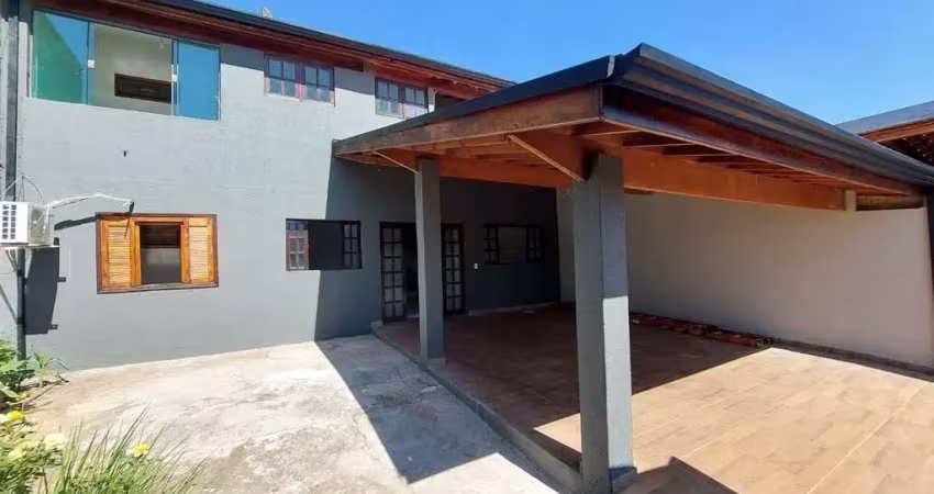 Sobrado para venda em vila san martin de 191.00m² com 3 quartos e 8 garagens