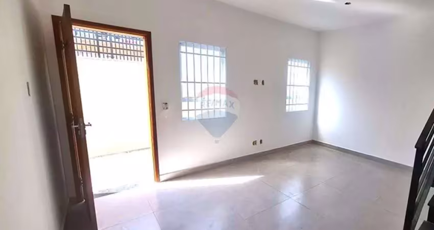 Casa com 2 quartos para alugar na Rua Tomaz Sanches Artero, 447, Vila Colorau, Sorocaba