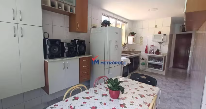 Casa de condomínio para venda em taquara de 204.00m² com 3 quartos e 3 garagens