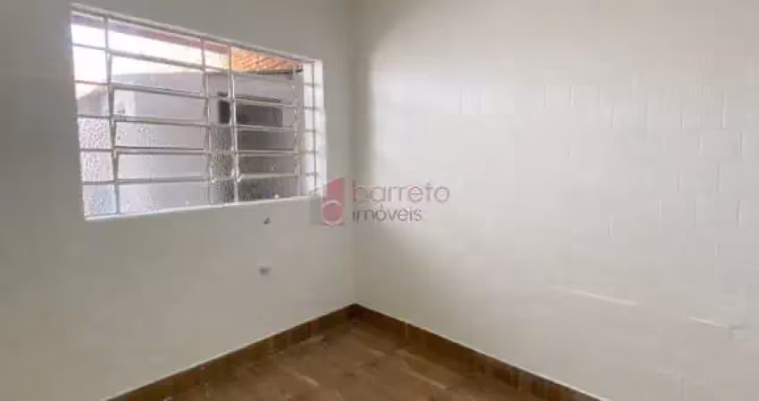 Prédio comercial para venda em vila agrícola de 148.00m² com 1 garagem