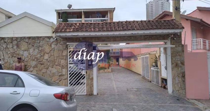 Excelente sobrado bem localizado a 80 metrôs do metrô vila Matilde, Ótimas escolas, mercados, bancos, a 2 km do centro gastronômico requinte. Tudo mui