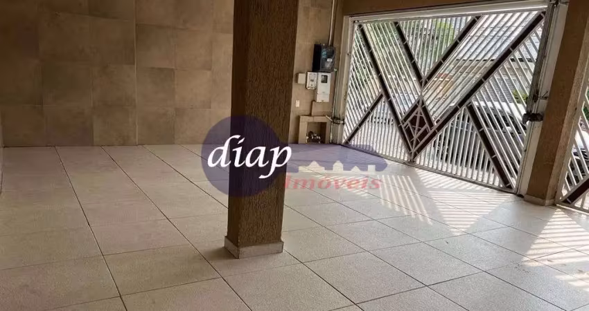 Lindo sobrado na vila carrão com 3 dormitórios, sendo 2 suítes, closet no quarto principal, ar condicionado nas duas suítes, cozinha americana planeja
