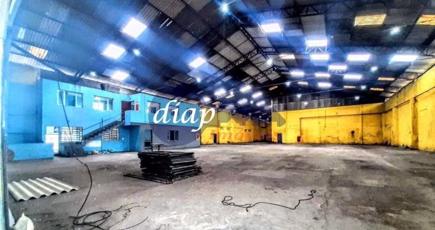 Excelente galpão industrial no Jardim Piratininga, revitalizado retrofit, escritório amplo com  9 salas com banheiro, refeitório,vestiário masculino e