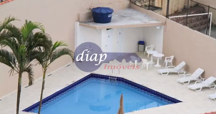 Ótimo apartamento no bairro chácara cruzeiro do sul com 2 dormitórios, sendo 1 suíte com armários embutidos, cozinha com móveis planejados, área de se