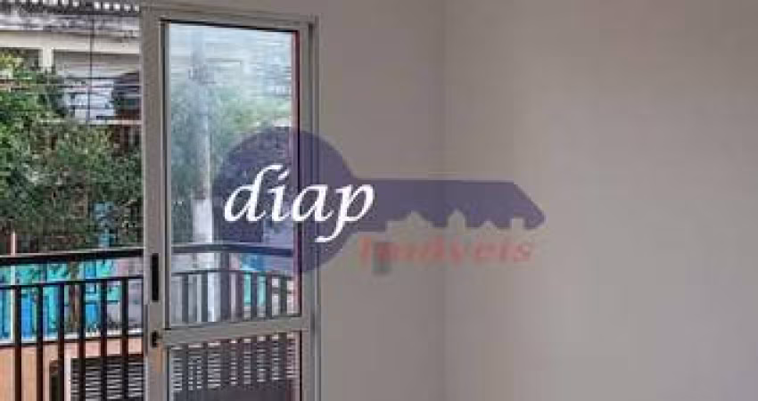 Apartamento com 44 m² na Rua Armando Ennio Lona, com 2 quartos, sala, banheiro e varanda. Excelente oportunidade para locação.