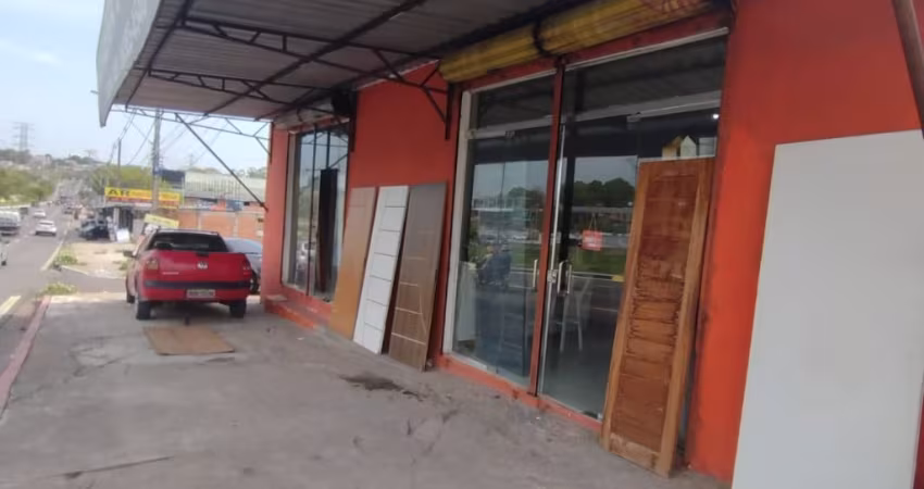 Imóvel de esquina na Av das Torres com  R. Conde de Itagua - Pontos comerciais e Casa com terreno amplo