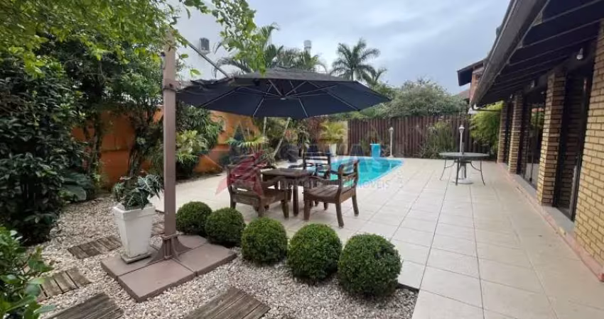 Casa com 3 quartos à venda na Rua dos Meros, Jurerê Internacional, Florianópolis