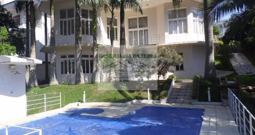 Aluguel de casa em condomínio na serra da cantareira - 4 suítes, 3 salas, 6 banheiros, 380m².