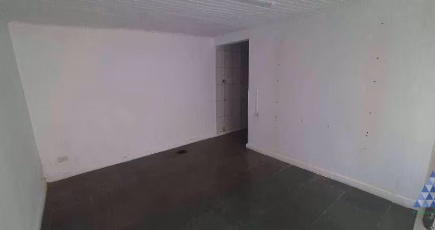 Casa de 50m² Jardim São Paulo - Locação de R$ 1.100,00 por * R$ 950,00 *