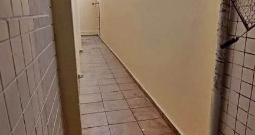 Casa Térrea à Venda – Conforto, Espaço e Lazer! No bairro do Marapé.