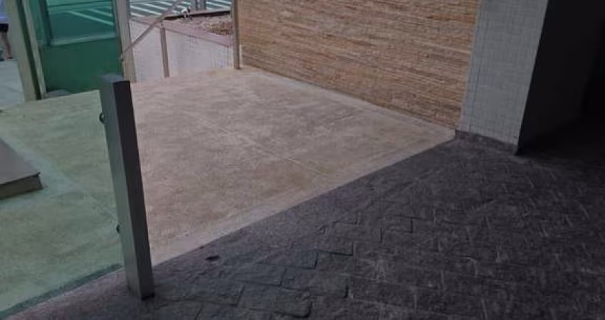 Apartamento de frente em Santos reformado