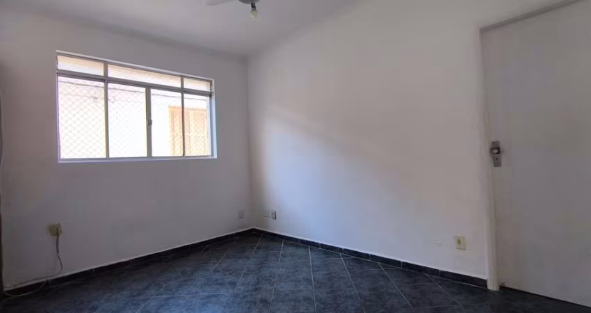 Apartamento Próxima a Praia, 2 dormitórios no Embaré