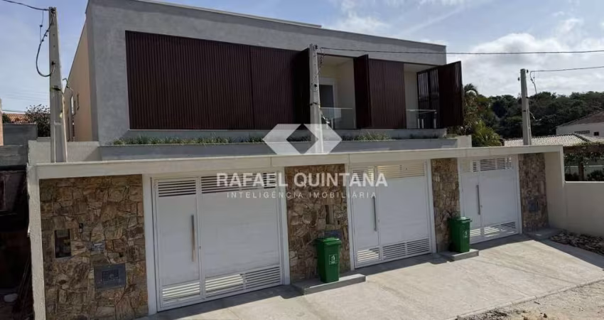 Casas Geminadas à Venda, 2  e 3 Quartos sendo 1 a 2 Suítes, 1 Vaga, Ingleses, Florianópolis - SC
