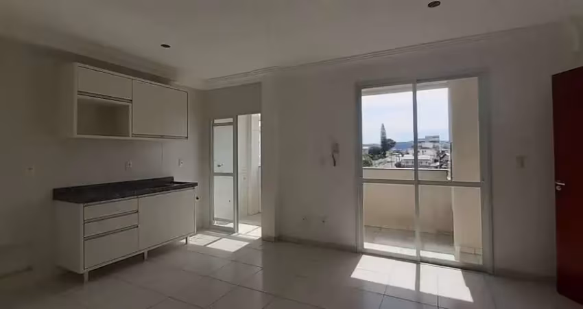 Apartamento de cobertura duplex à venda, 3 quartos sendo 3 suites, lavabo, 2 vagas, hobby box, 200m², capoeiras, florianópolis