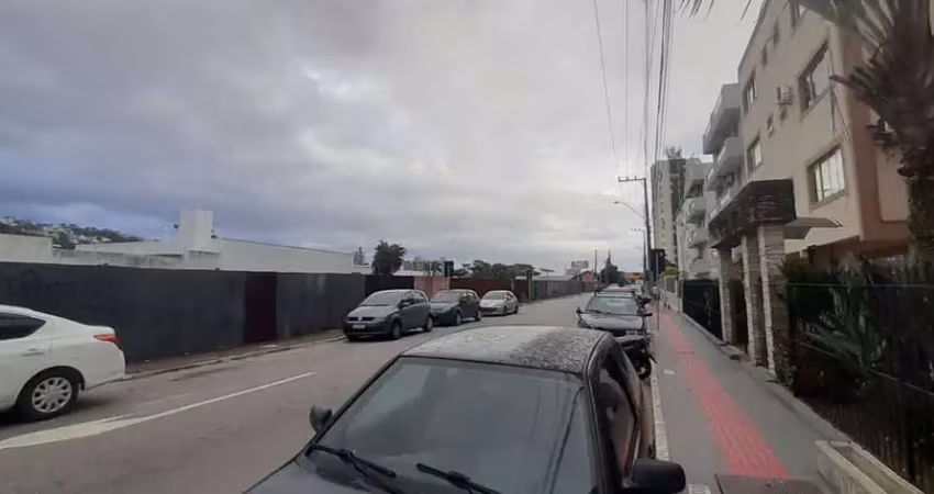 Casa comercial à venda, 3 quartos, 3 vagas, kobrassol, são josé - sc