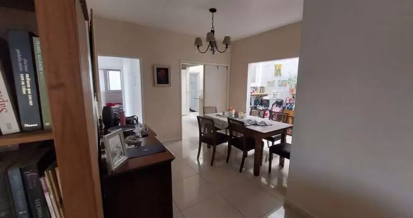 Casa 3 quartos sendo 1 suíte, 2 vagas, em barreiros, sj, com 3 quartos sendo 1 suíte, 220m² privativos e  380m² de terreno