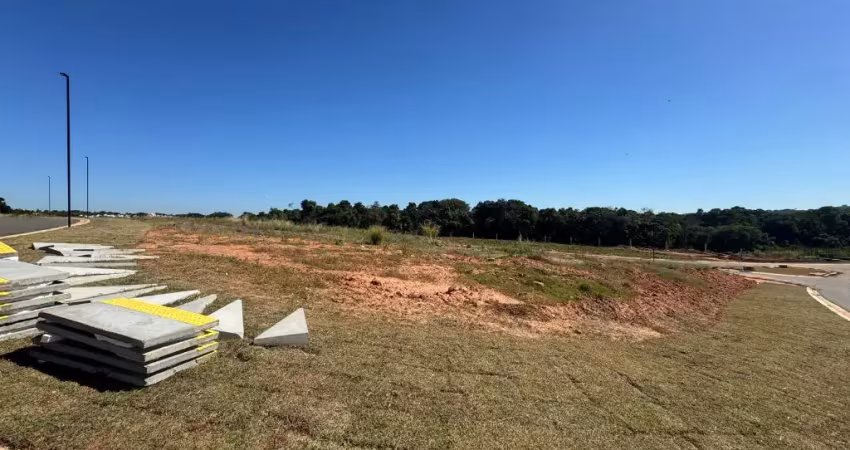 Lote esquina ótima topografia 596,20m² no quinta do lago - indaiatuba
