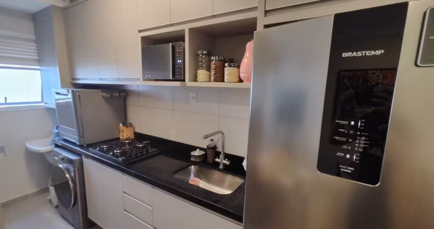 Apartamento prox Av Conceição 02 dormitórios com suíte e 02 vagas de garagem.
