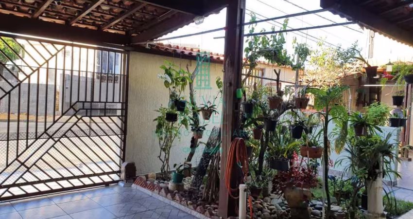Casa para Venda em Mogi das Cruzes, Vila Cintra, 3 dormitórios, 2 banheiros, 2 vagas