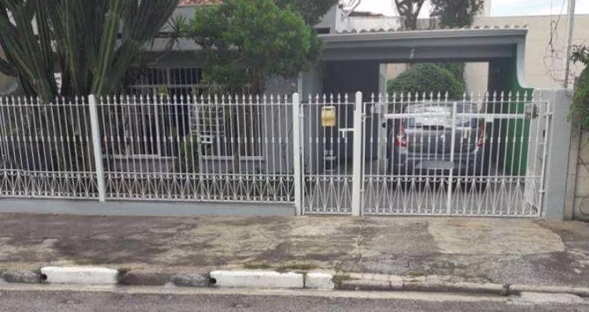 Casa com 3 dormitórios à venda de 220 m² no Alvinópolis em Atibaia/SP - CA3893