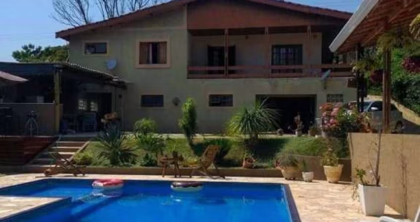 Casa com 4 dormitórios à venda, no Jardim Estância Brasil em Atibaia/SP - CA4685