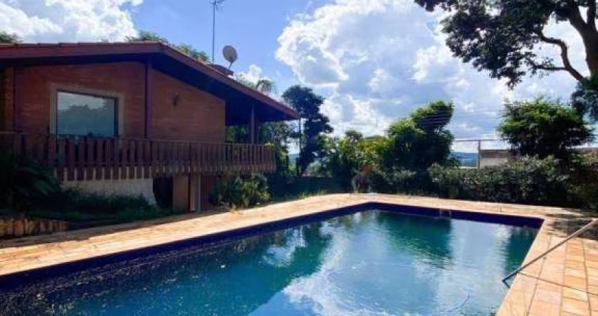Casa com 3 dormitórios à venda, no Jardim dos Pinheiros em Atibaia/SP - CA4911