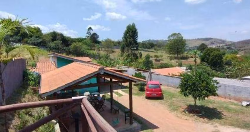 Casa com 2 dormitórios à venda, no bairro Pedreira - Atibaia/SP - CA5734