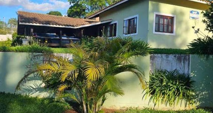 Casa com 3 dormitórios à venda, 328 m² por R$ 1.500.000,00 - Jardim Estância Brasil - Atibaia/SP