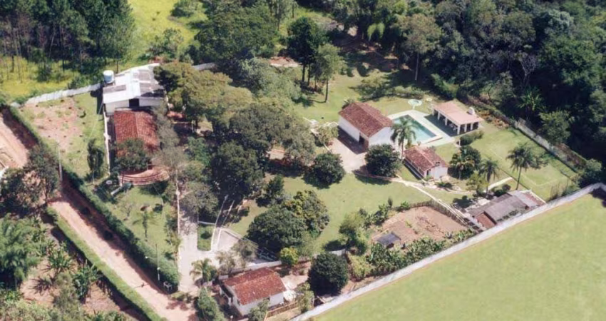 Casa com 10 dormitórios à venda, no Jardim Estância Brasil - Atibaia/SP - CA5856