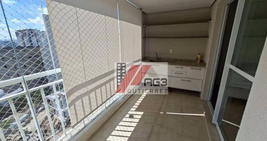 Apartamento em andar alto e vista livre com 3 dormitórios, suíte, 2 vagas, varanda e lazer completo na Pompeia
