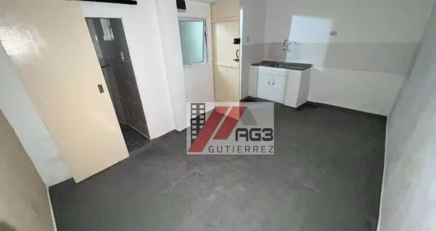 Quarto e cozinha com excelente localização no bairro do limão