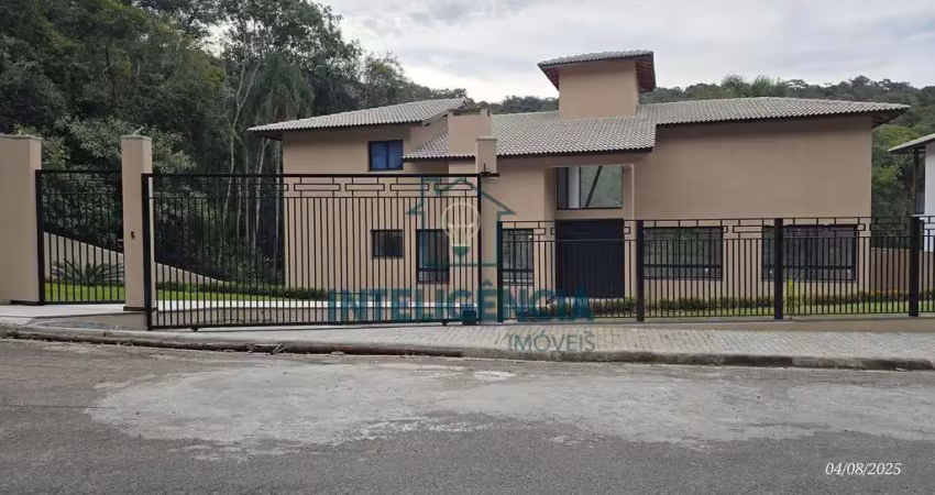 Casa com 3 quartos à venda na Rua Manacás, Caraguatá, Mairiporã