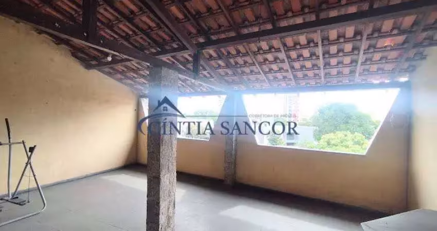 Casa com 3 quartos para alugar no Centro, Campos dos Goytacazes 