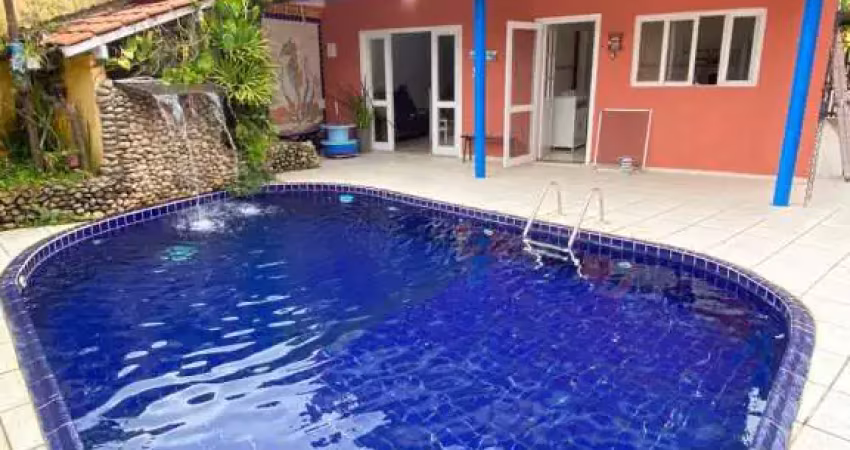 Casa com 4 quartos à venda em Toninhas, Ubatuba 