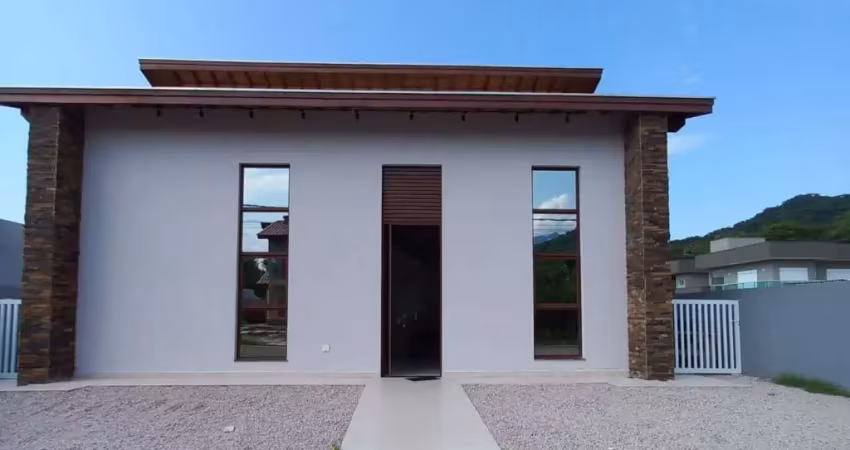Casa com 4 quartos à venda na Praia da Lagoinha, Ubatuba 