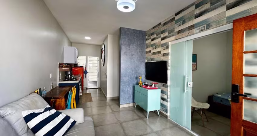 Apartamento Garden todo reformado, com área privativa em ótima localização