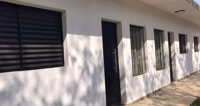 imóvel com 5 Kitnets na praia do Sape, o terreno com 350 metros