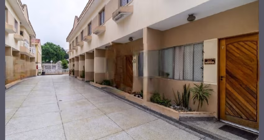 PARQUE SÃO LUCAS - SOBRADO EM CONDOMINIO 110M² 2 DORM. SALA 2 AMB. QUINTAL, 2 VAGAS + DEPÓSITO.