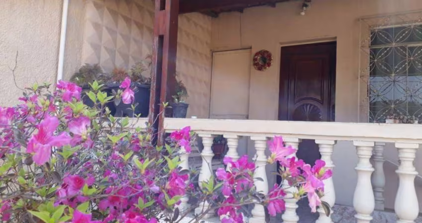 Casa com 3 dormitórios à venda, 167 m² por R$ 450.000 - Fábrica - Juiz de Fora/MG